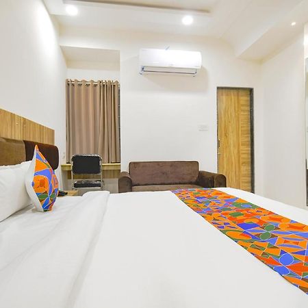 Fabhotel Suraj Kunj Индаур Экстерьер фото